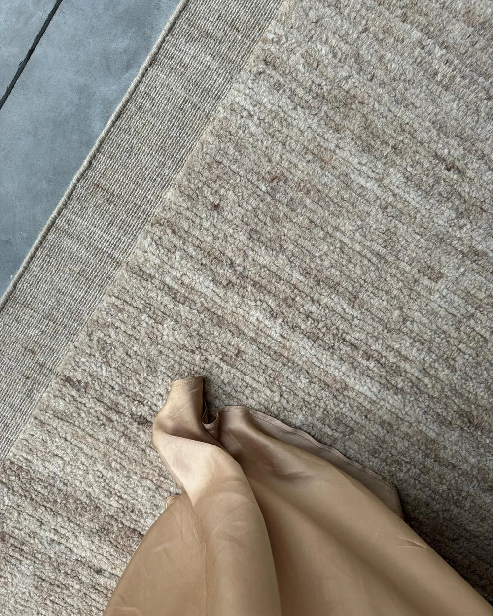 Tapijt Cosmo 250x350 cm van Ancre Rugs in beige