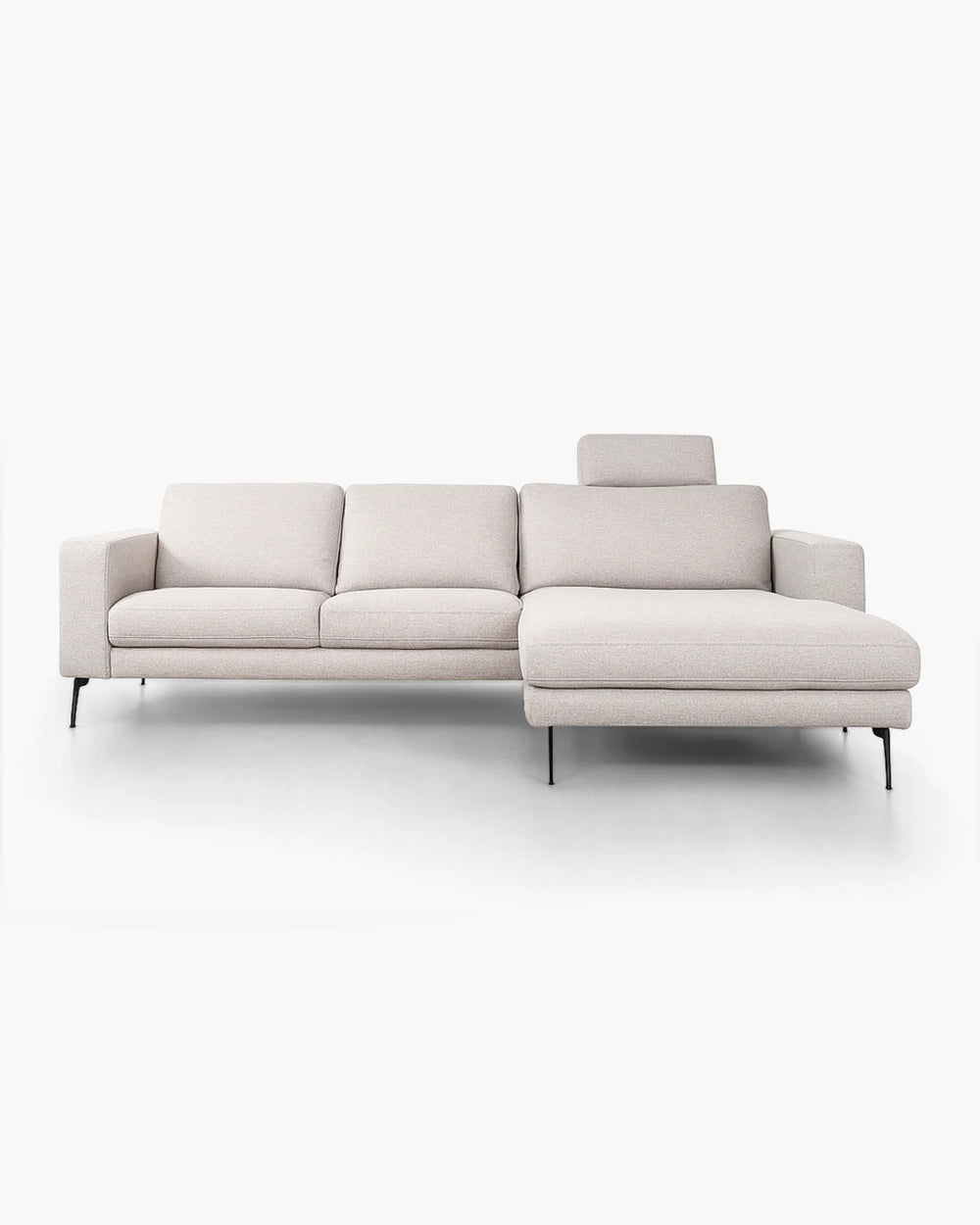 Hoeksalon met longchair B264 cm in beige stof