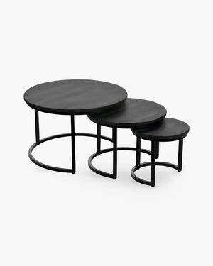 Set van 3 ronde salontafels in tropisch hardhout