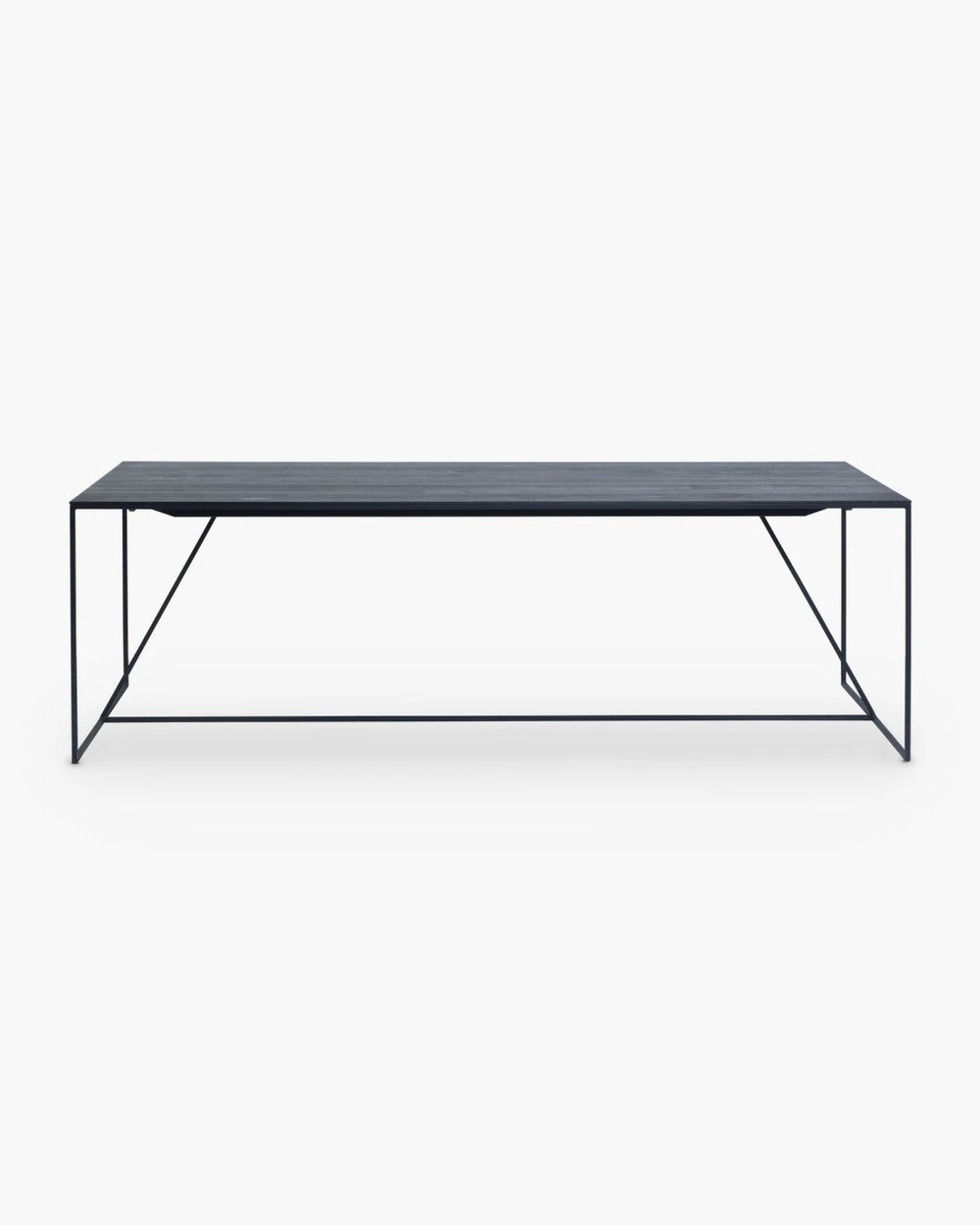 Eiken eettafel 240 cm van Studio Puro in zwart