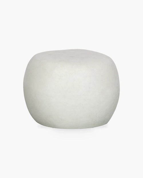 Bijzettafel Pebble van Woood in steen