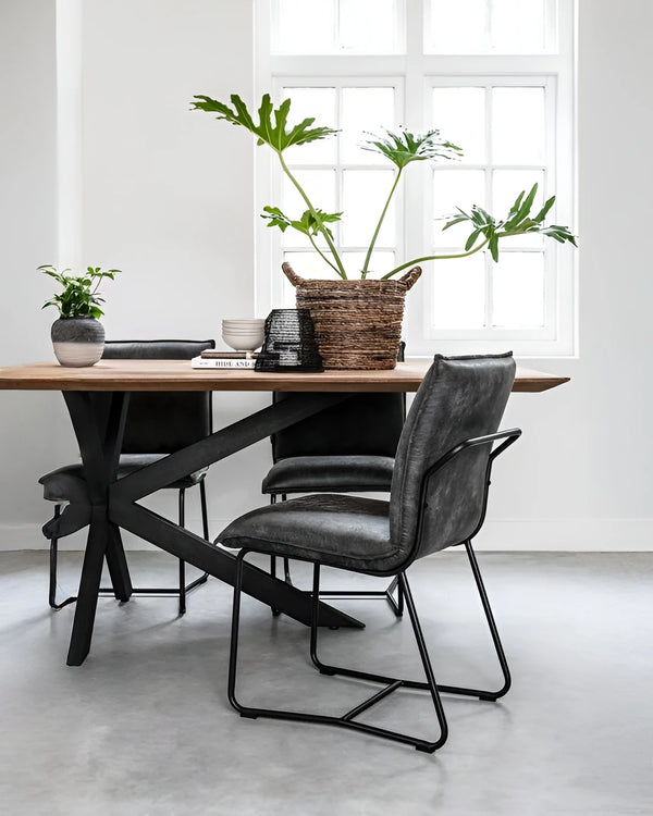 Teak eettafel Timeless van Must Living, foto 6 van 9