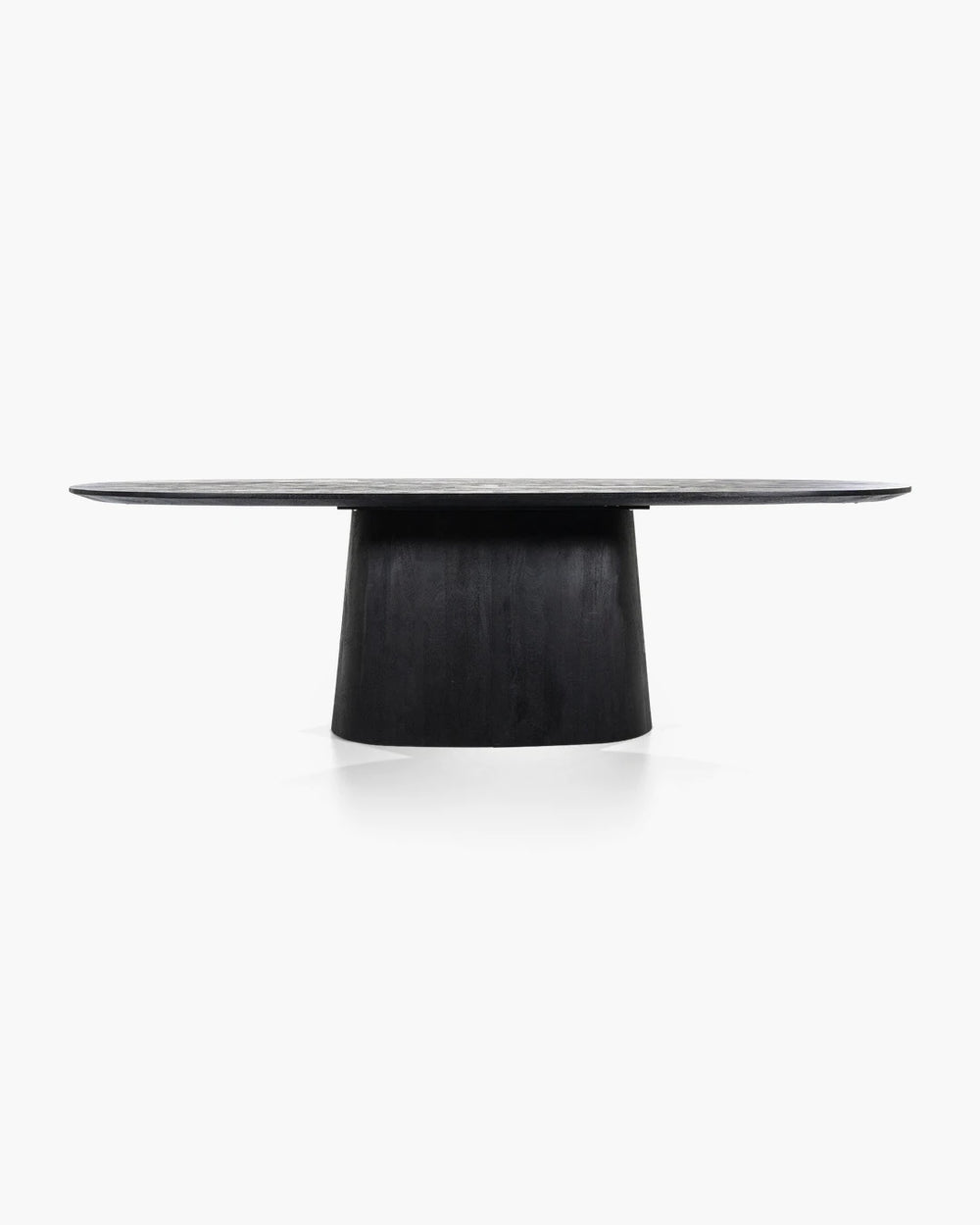 Ovale eettafel in zwart hout