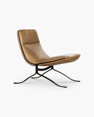 Fauteuil Juno in bruin leder van Eyye
