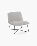 Moderne bijzetfauteuil met elegante vorm in beige leder