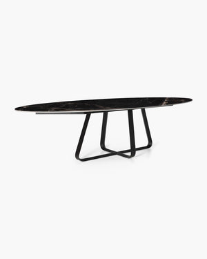 Eettafel Curve Elyps van Joli in zwart keramiek