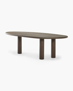 Organische eettafel - 3 poten van Tafel Atelier, foto 2 van 9