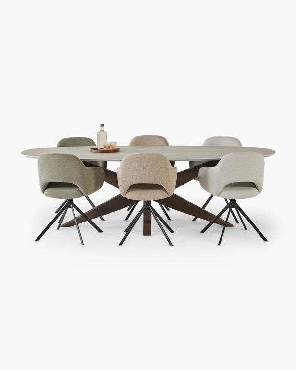 Ovale eettafel - kruispoot van Tafel Atelier, foto 3 van 7