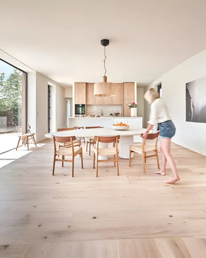 Ovale eettafel Mortex van Studio Puro, foto 3 van 4