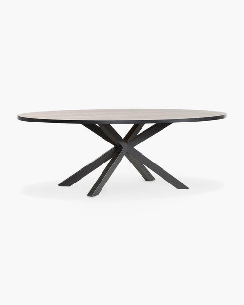 Ovale eettafel met kruispoot in hout