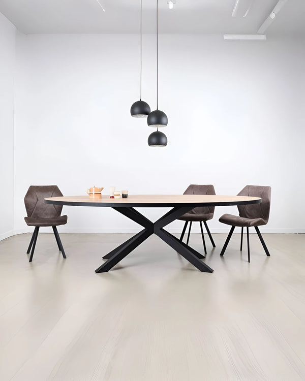 Ovale eettafel met kruispoot, foto 2 van 5