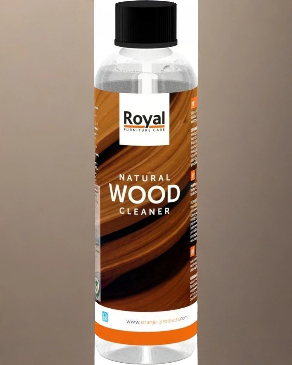 Intensieve reiniger voor afgewerkt hout