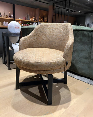 Toonzaalmodel draaibare fauteuil Passe Partout