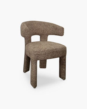 Eetkamerstoel Nerio van Richmond Interiors in bruin stof