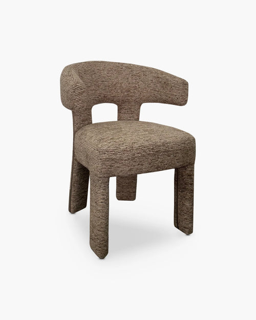 Eetkamerstoel Nerio van Richmond Interiors in bruin stof