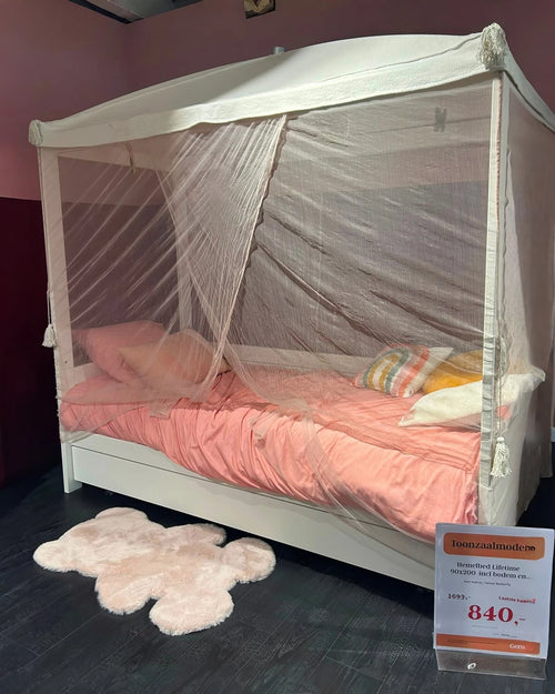 Toonzaalmodel hemelbed Lifetime 90x200 cm