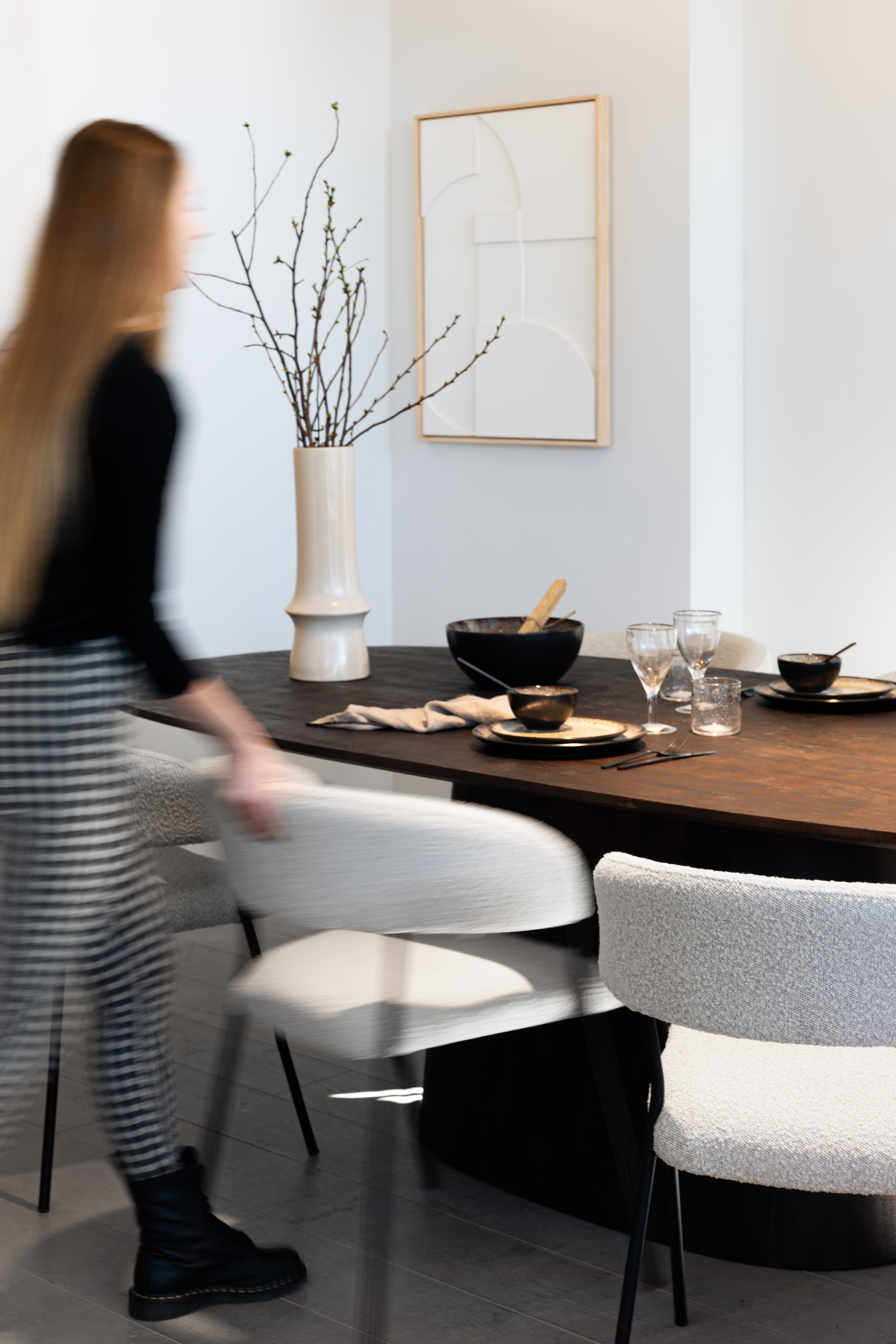 Ovale eettafel mangohout 300x110cm - bruin
