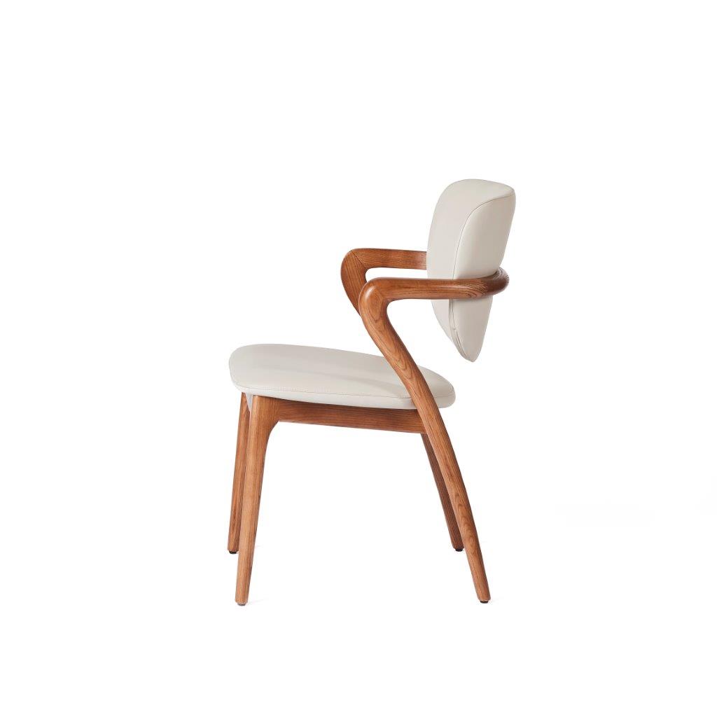 Stoel in leder lichtgrijs / ash wood bruin
