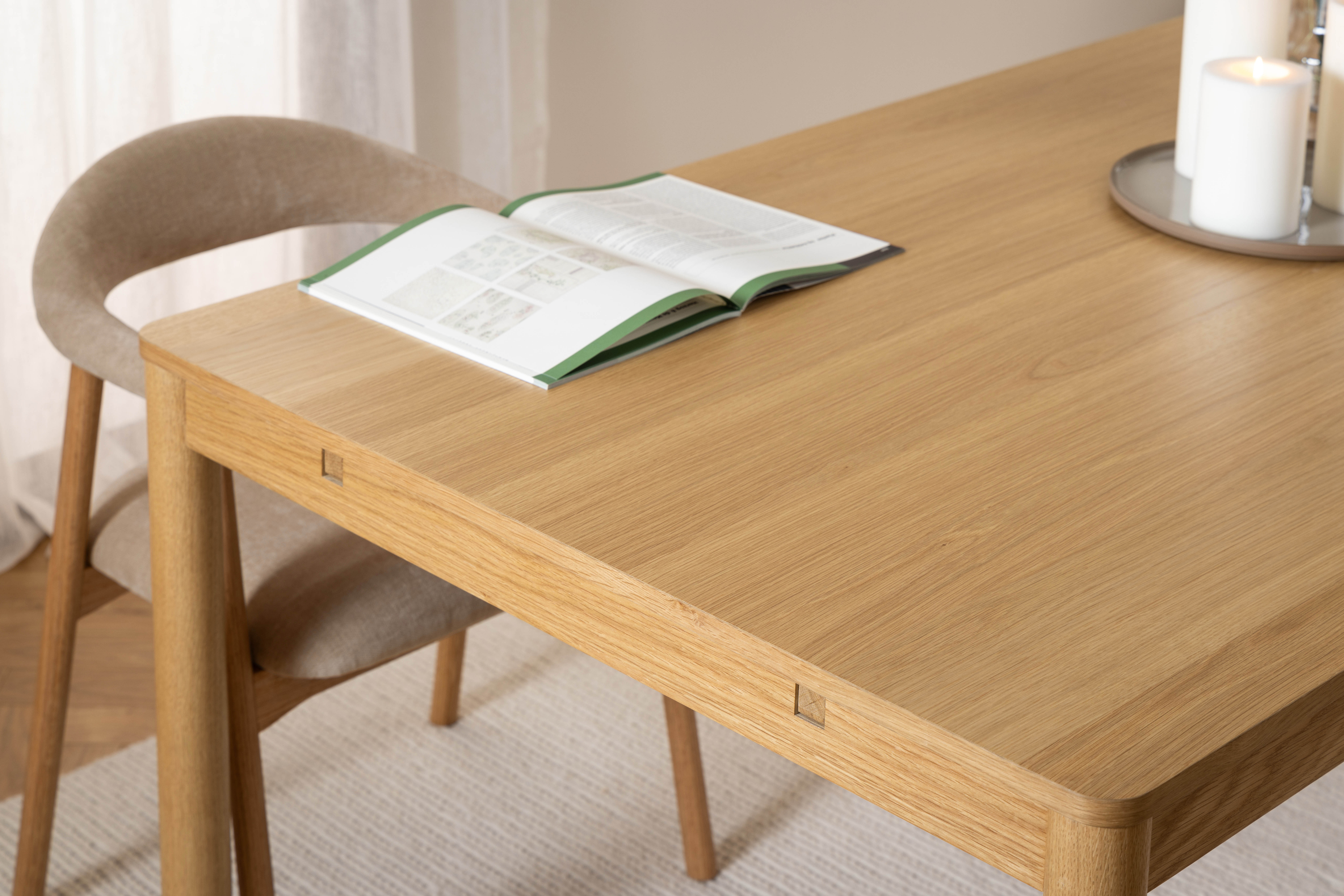 Eettafel 200x100cm - fineer eik