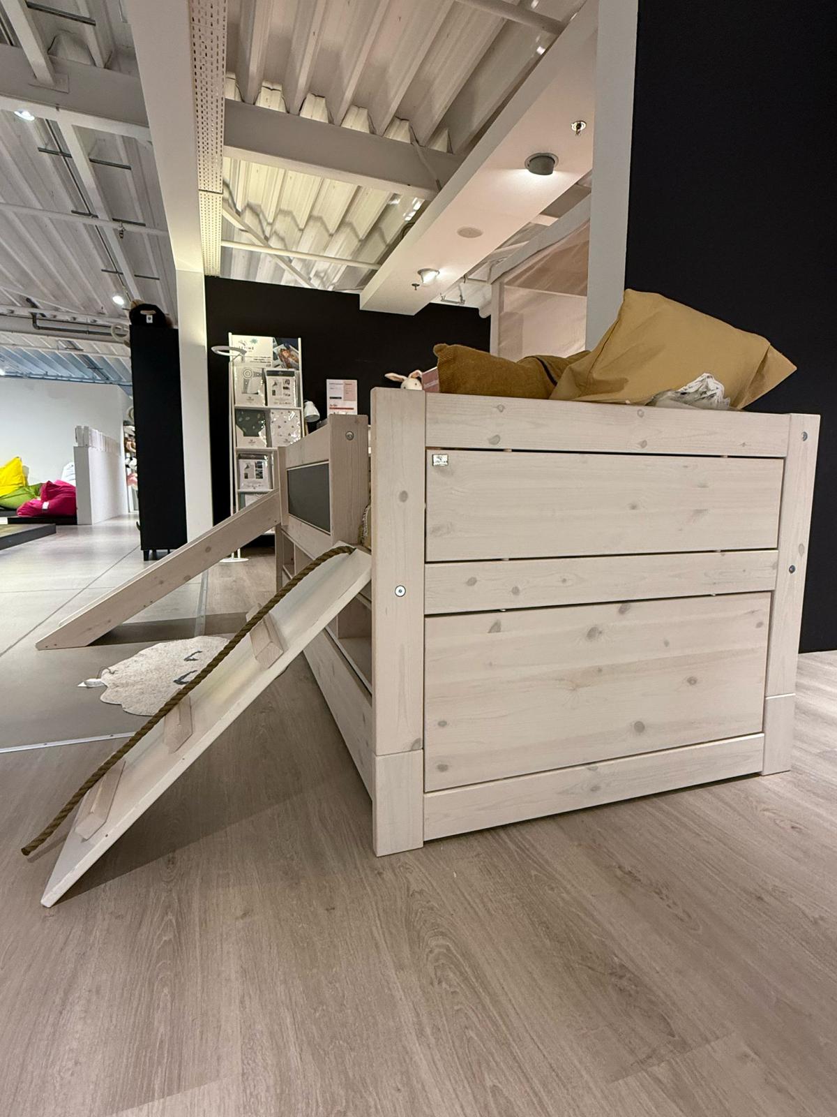 Toonzaalmodel: kajuitbed - incl. glijbaan, loopplank, opbergbox en bedlade