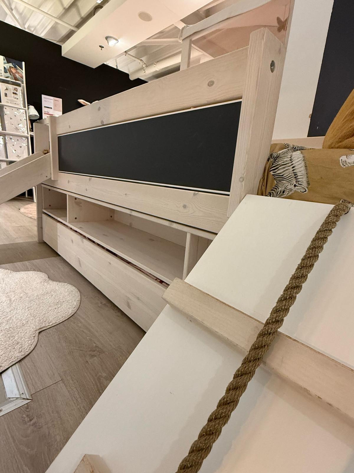 Toonzaalmodel: kajuitbed - incl. glijbaan, loopplank, opbergbox en bedlade
