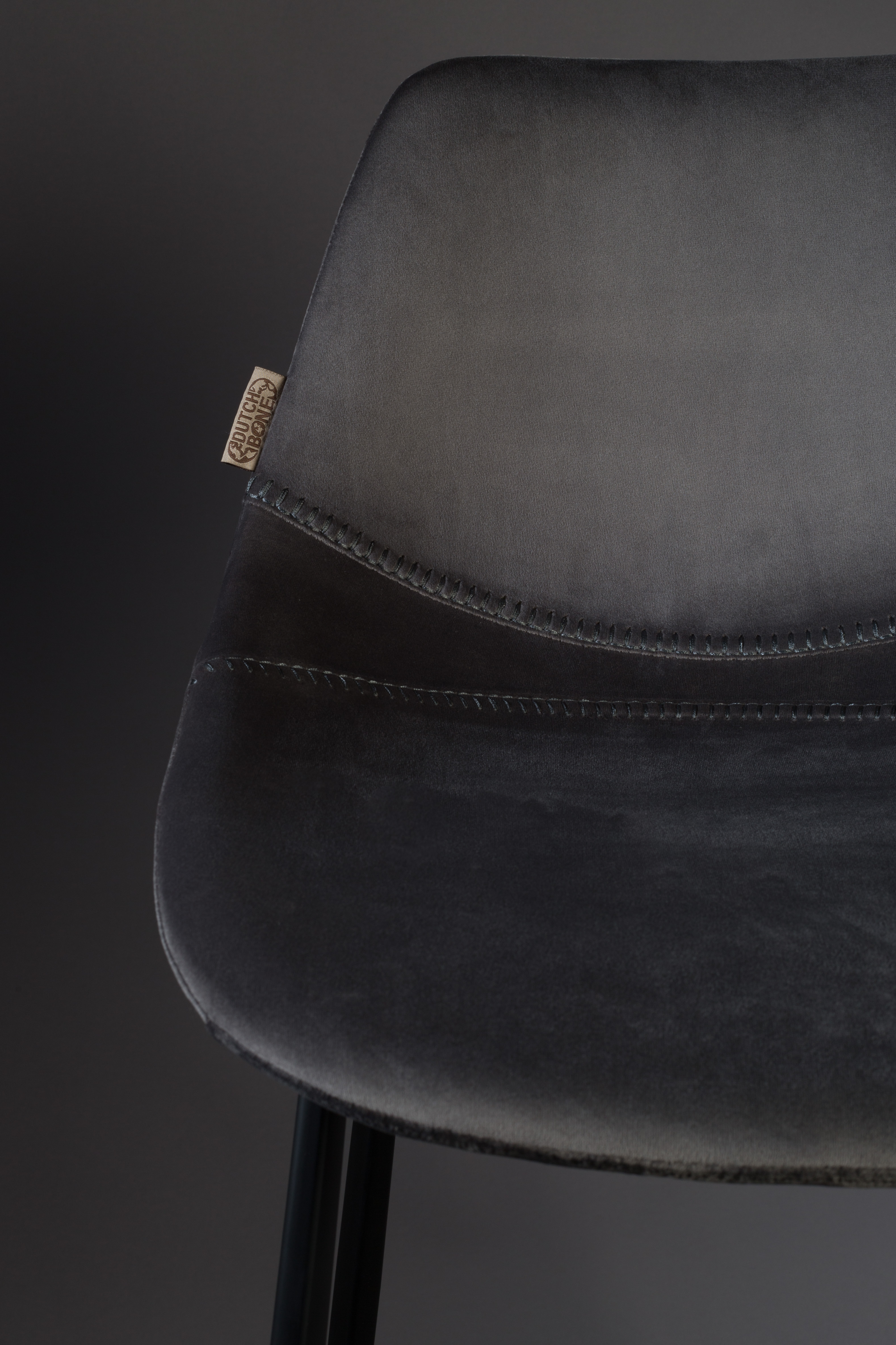 Counterstoel Franky in velvet 65cm - donkergrijs