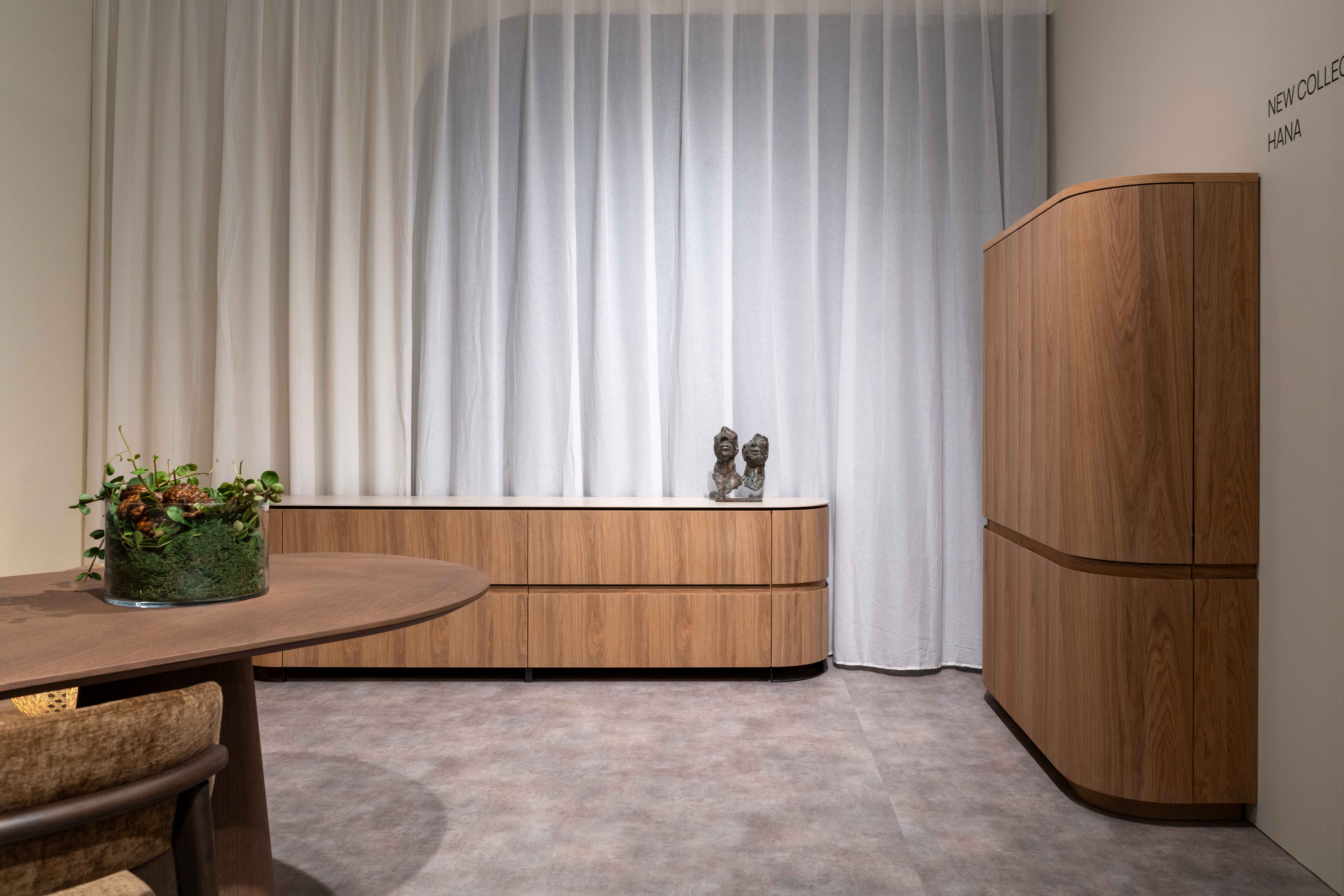 Dressoir met keramisch blad - natuur eiken
