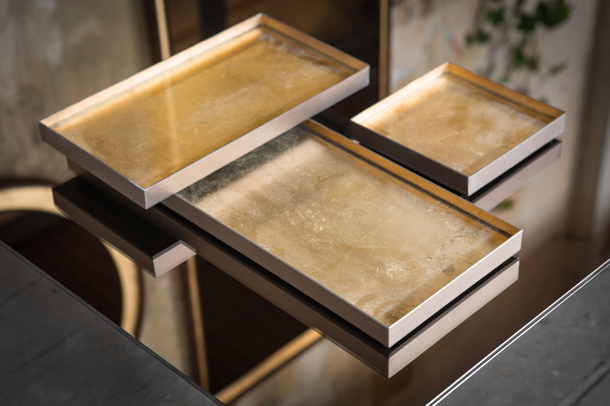 Mini Tray Gold Leaf S
