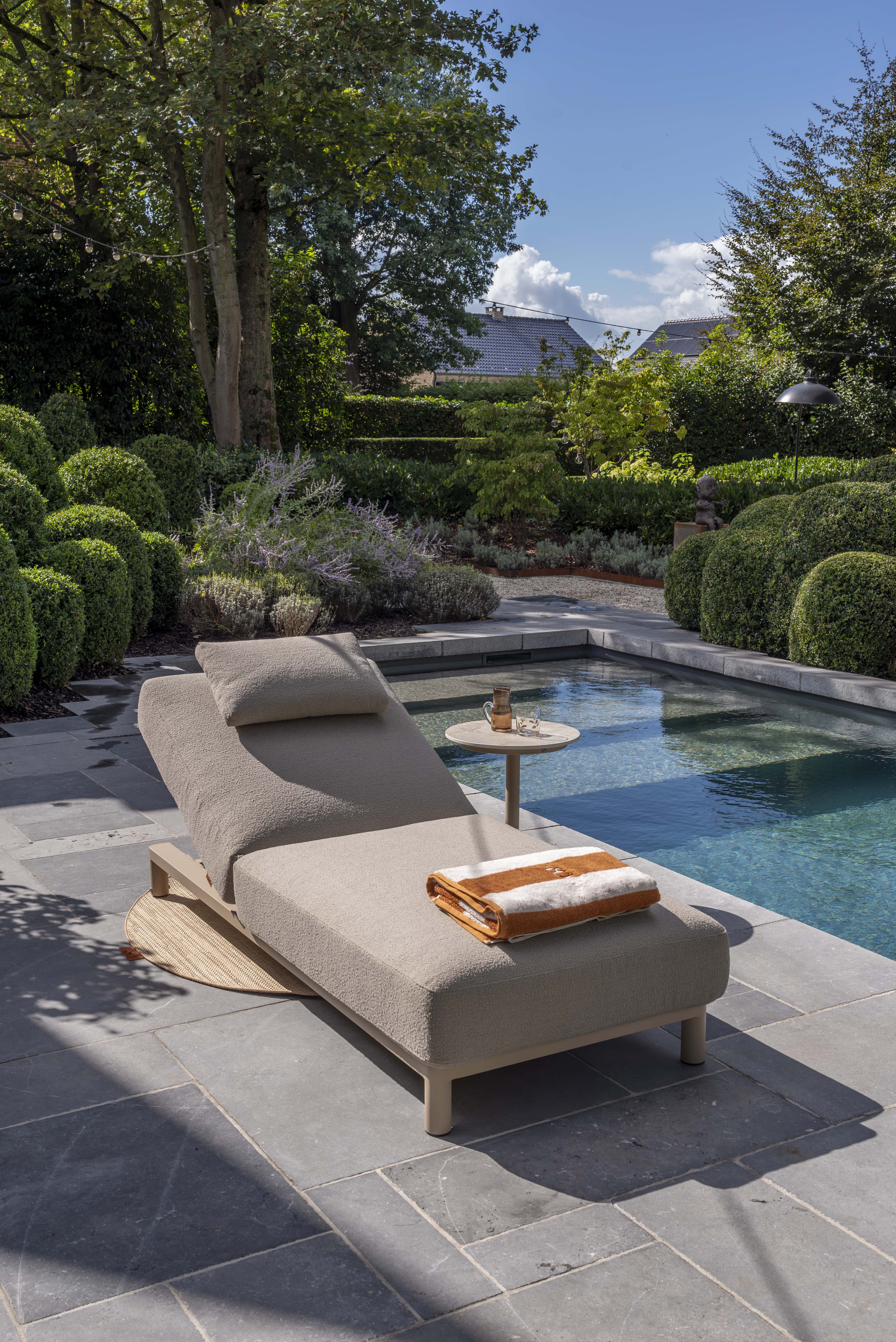 Ligbed Madeira incl. kussen & hoofdsteun - latte