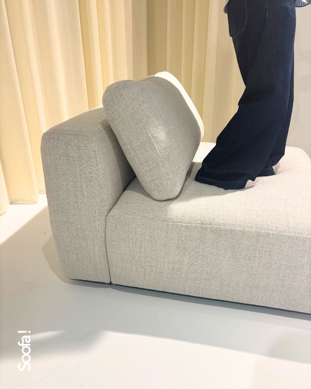 Fauteuil Alfie met poef - Oasis ecru