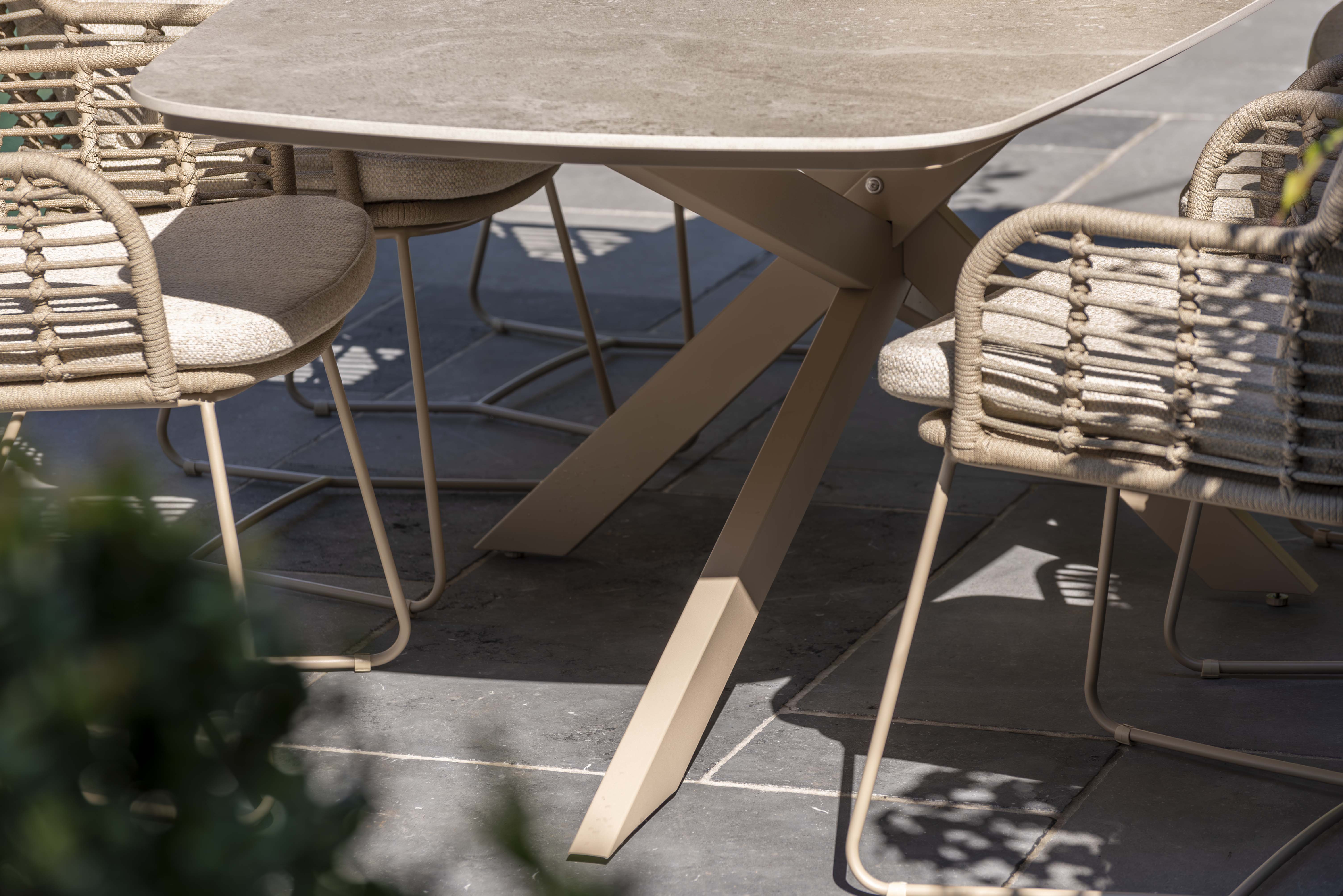 Outdoor tafel Prado 300x110cm- latte