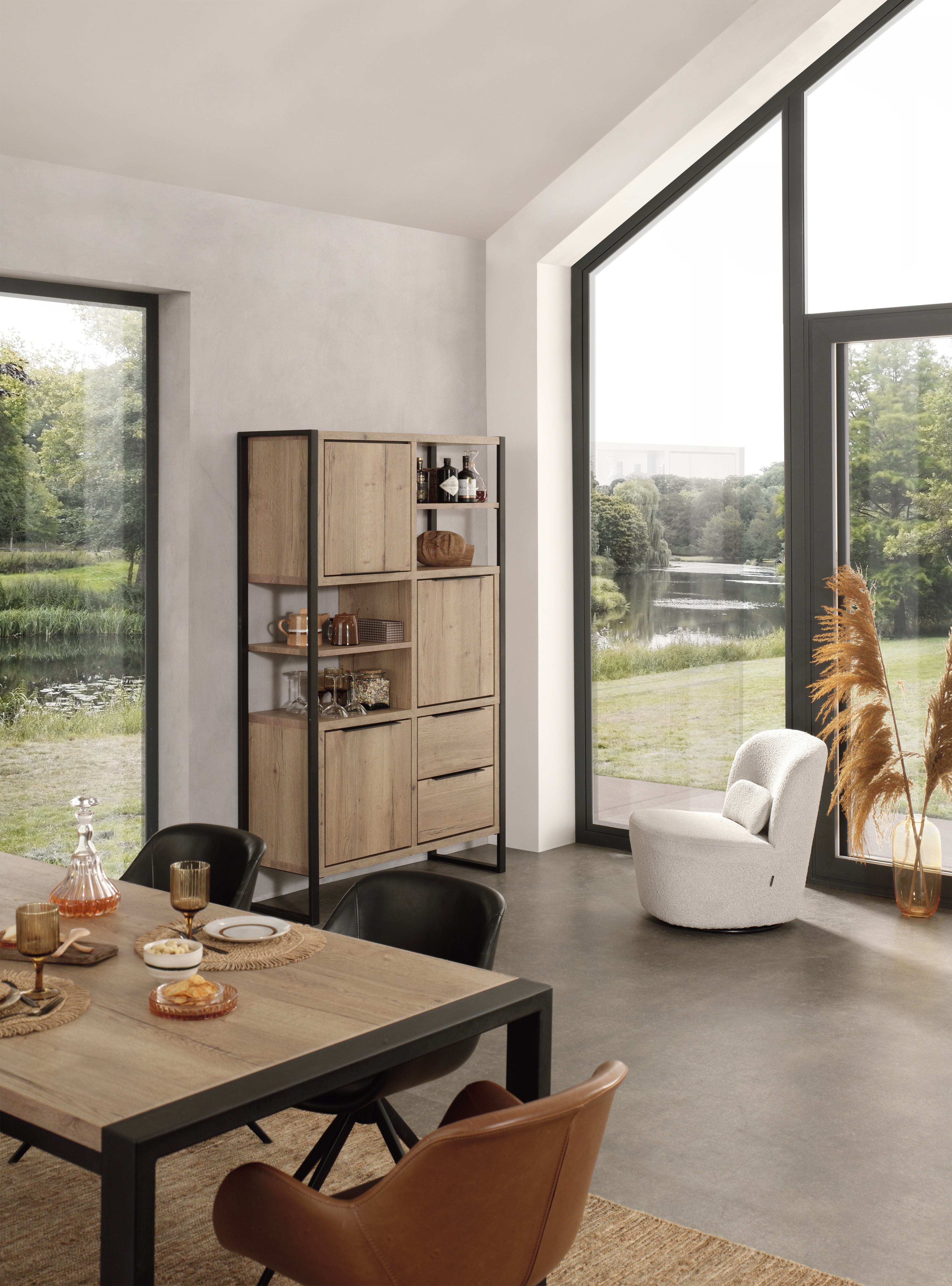 Dressoir 226cm 3 deuren, 2 laden