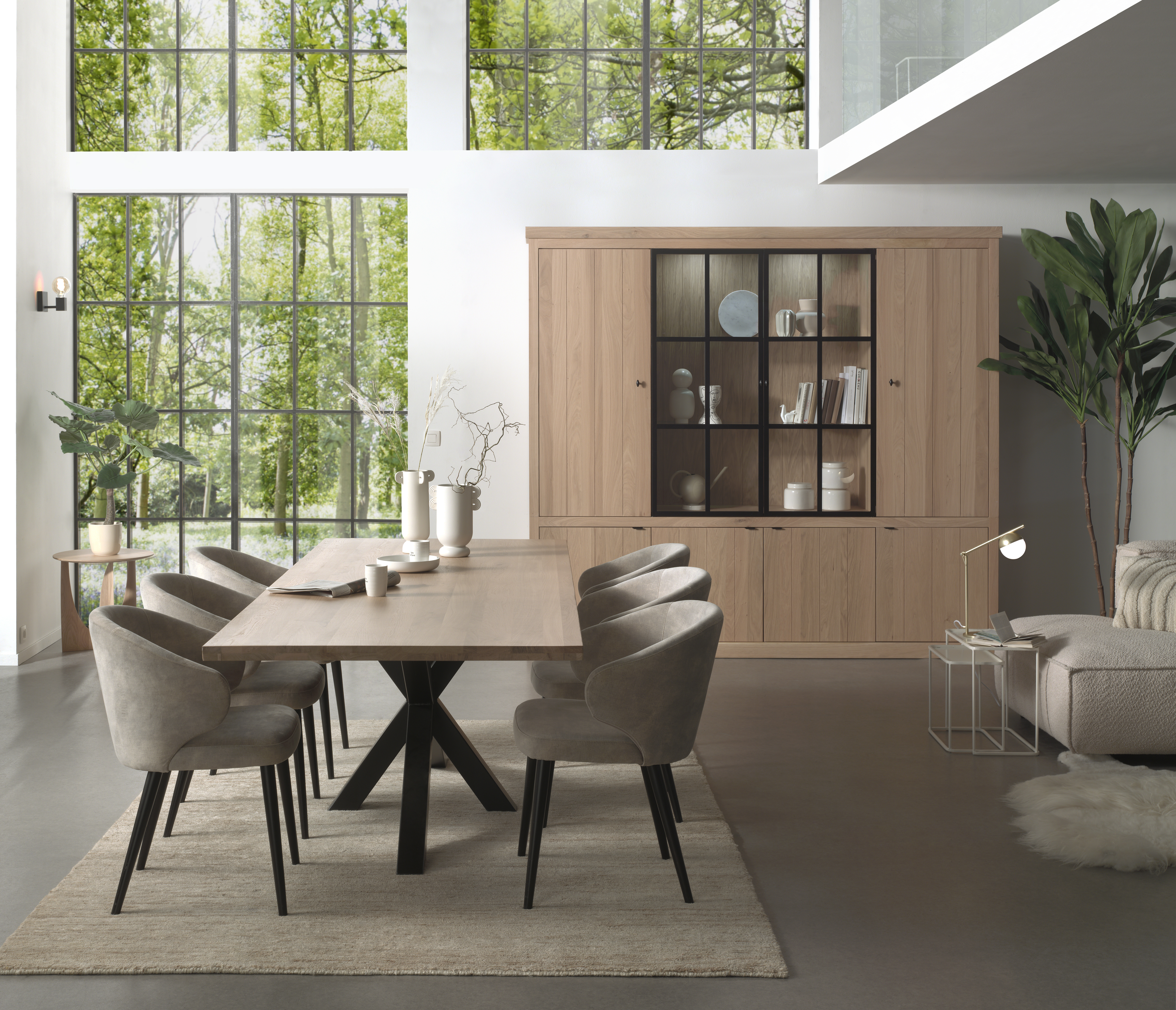 Vitrinekast Brighton incl. verlichting 241x220cm - Smoked Oak