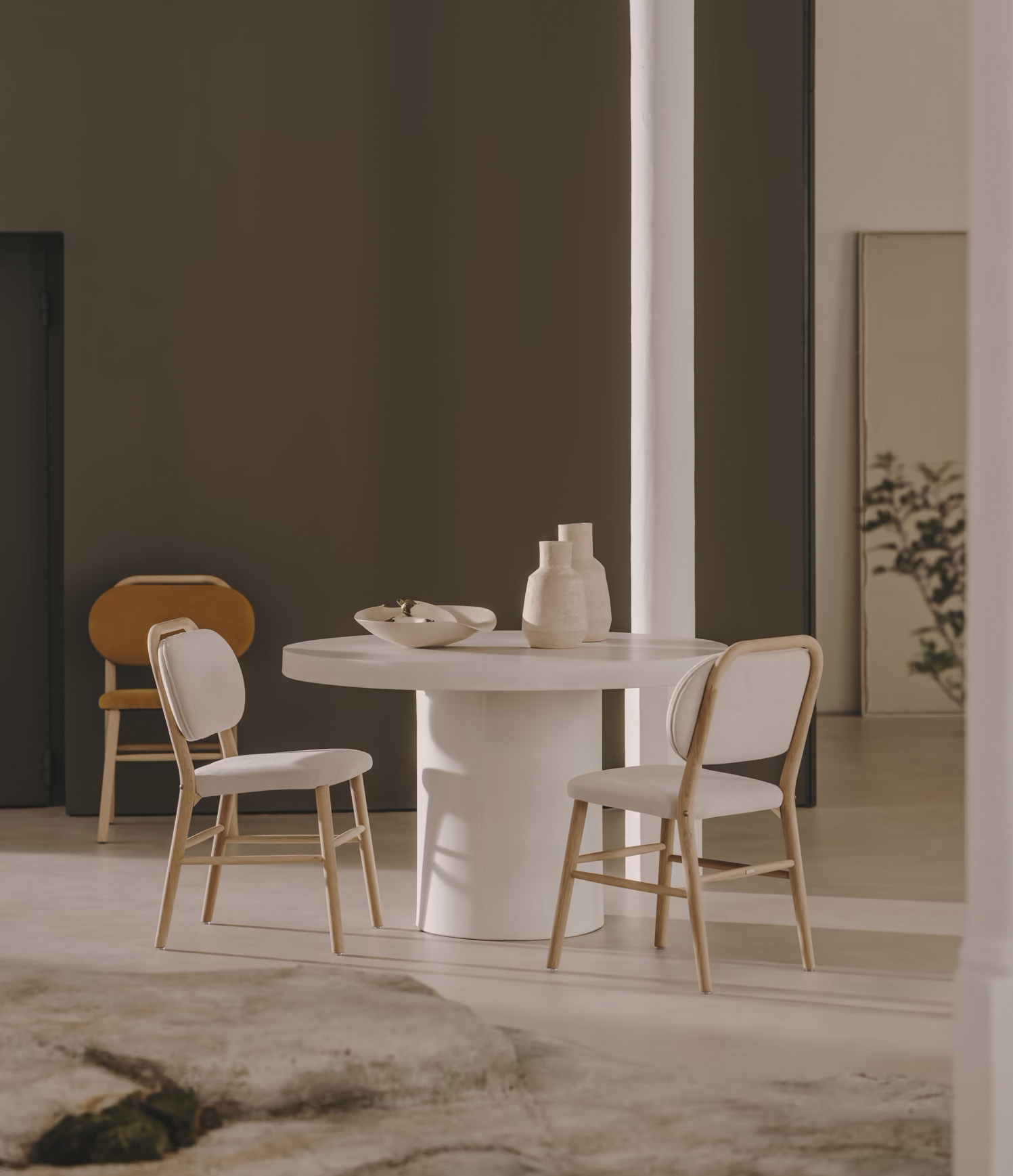 Eetkamerstoel met handvat - chenille beige