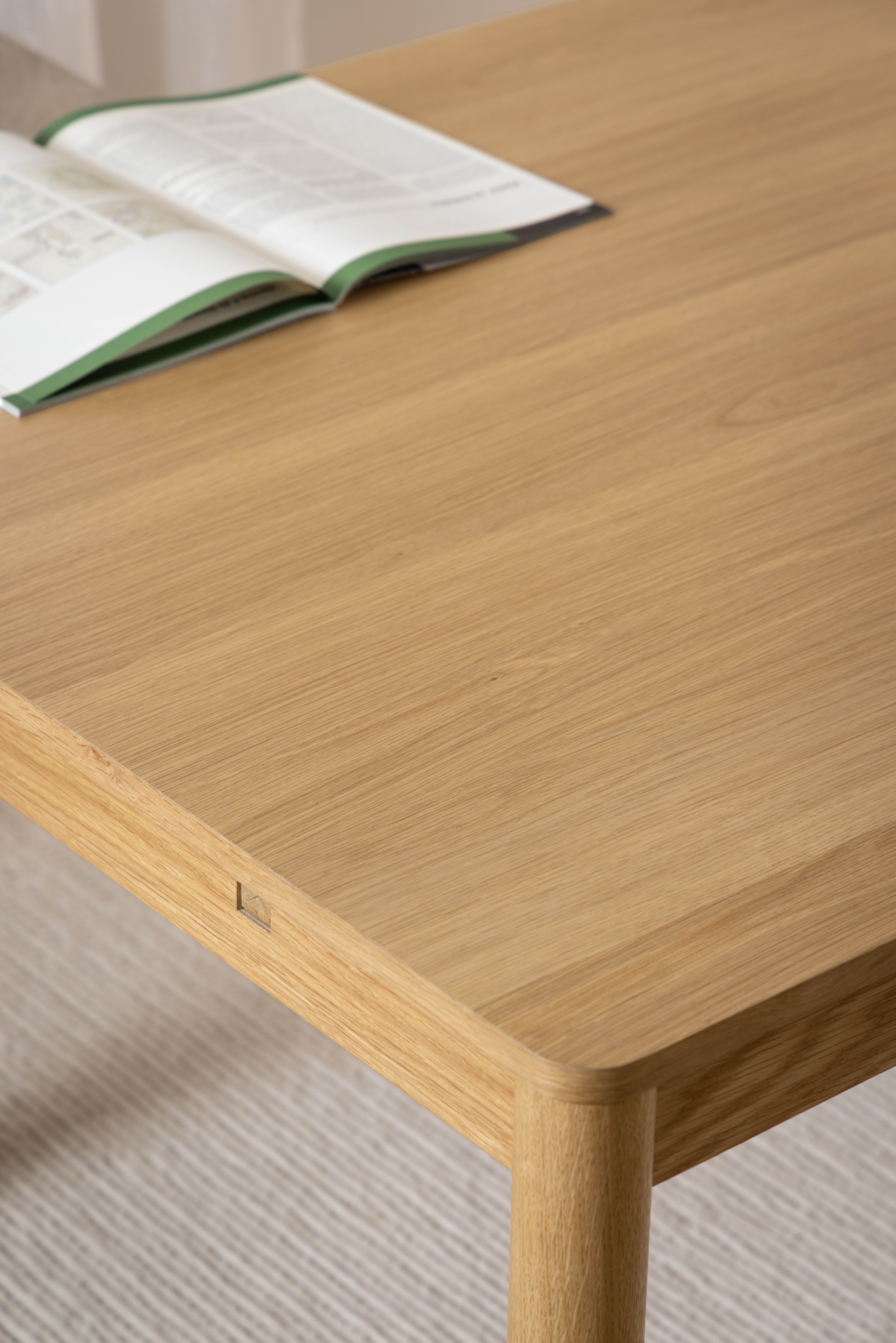 Eettafel 200x100cm - fineer eik