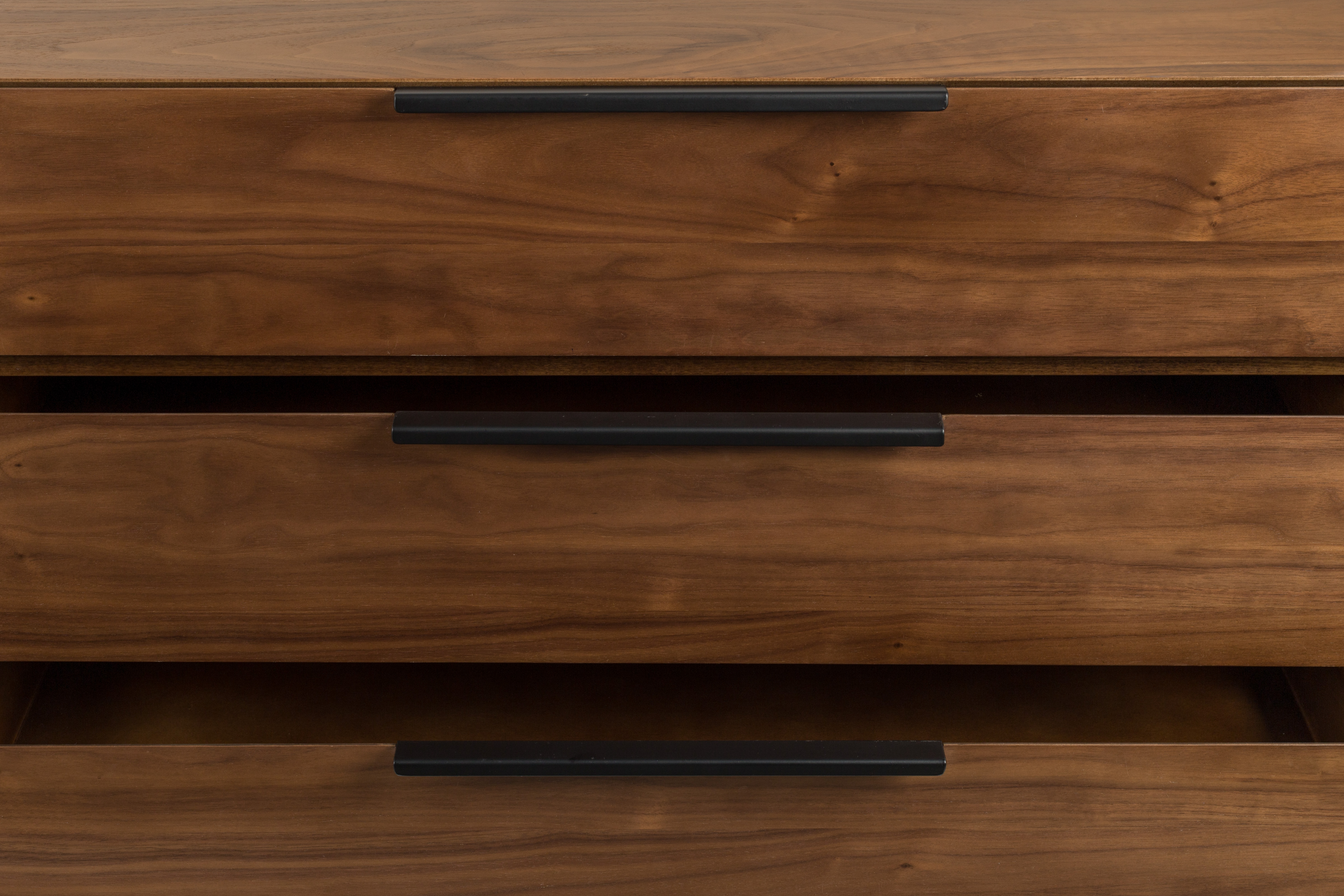 Dressoir Travis met 2 deuren en 3 laden - natuur walnoot