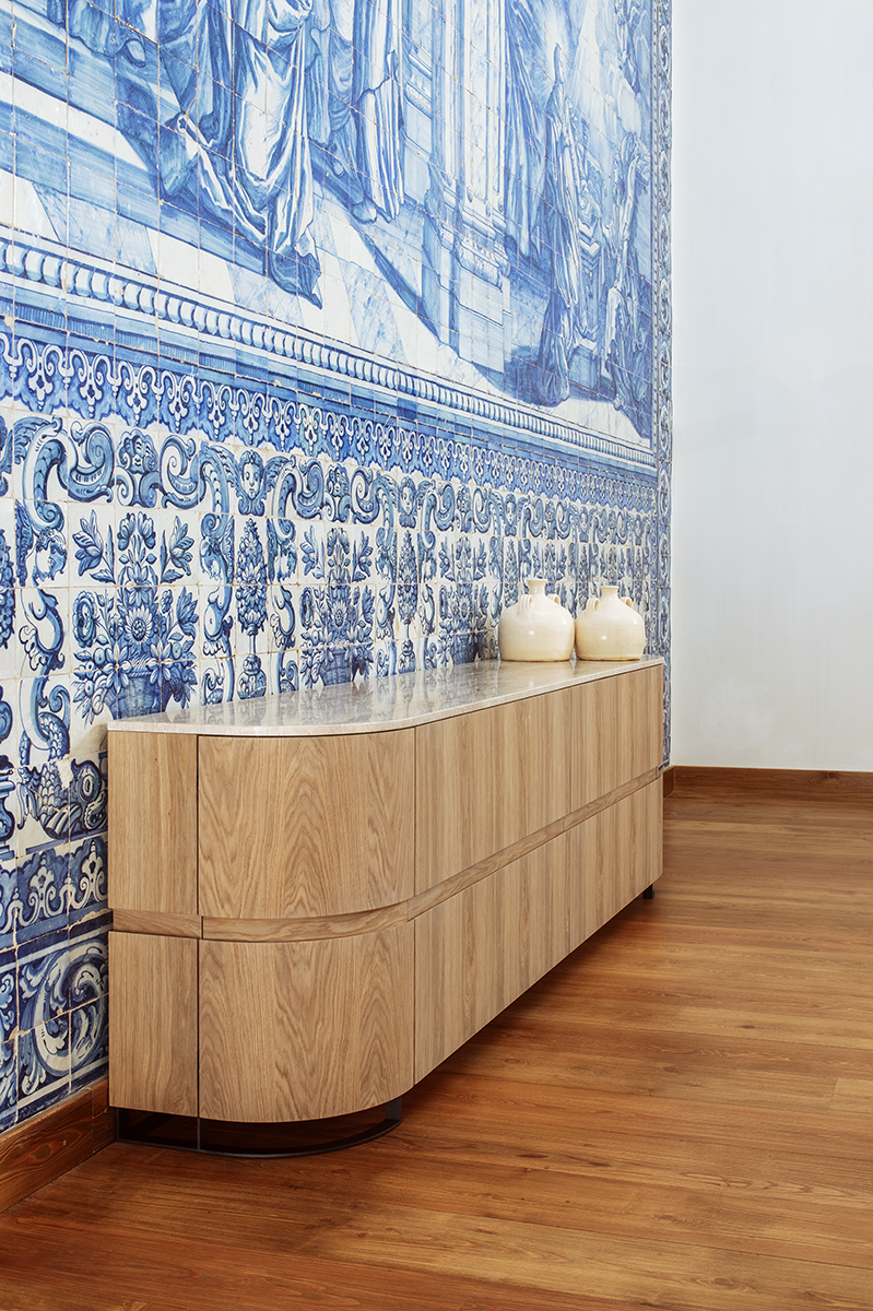 Dressoir met keramisch blad - natuur eiken