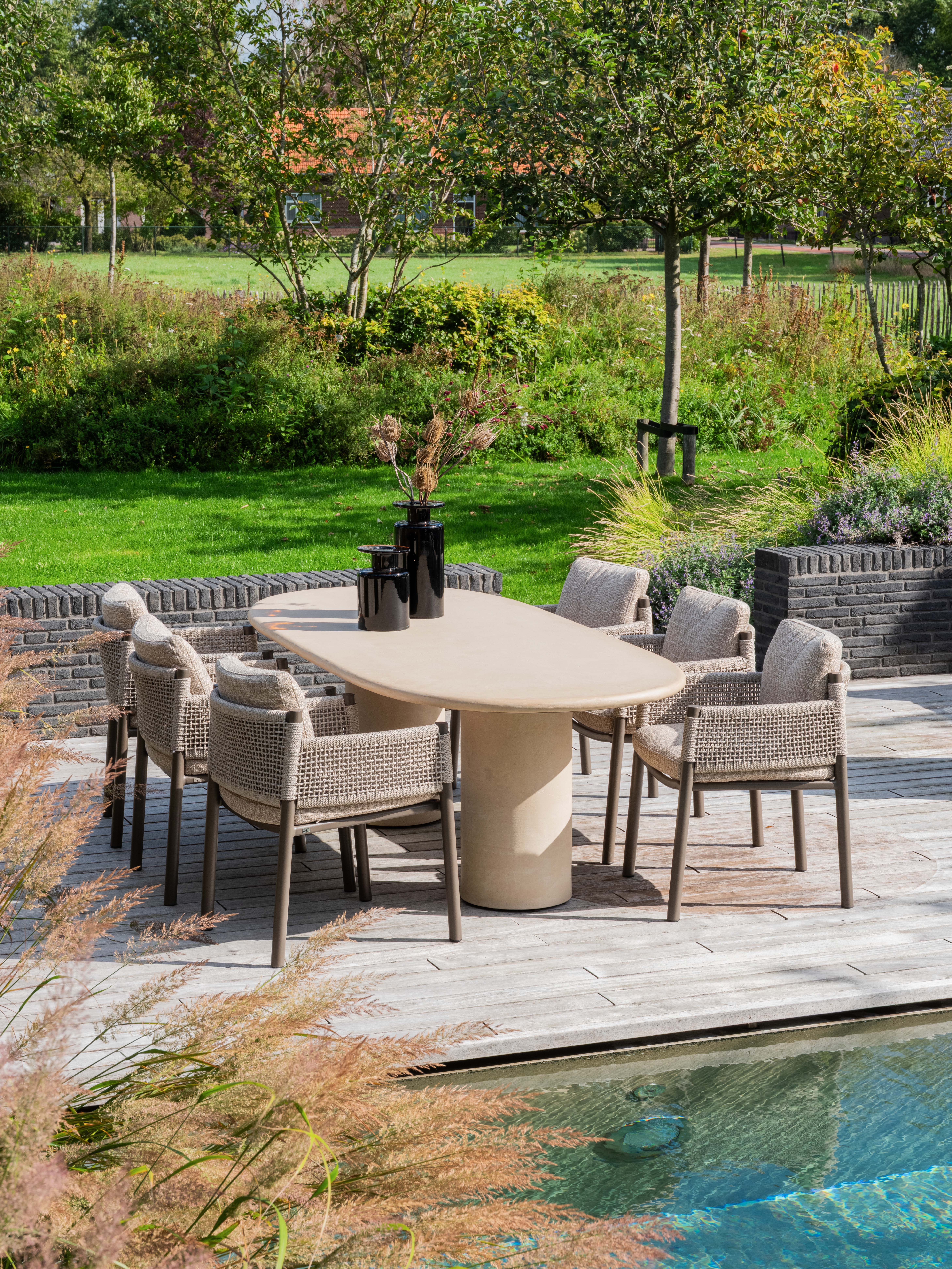 Ovale outdoor tafel Hampton - mortex